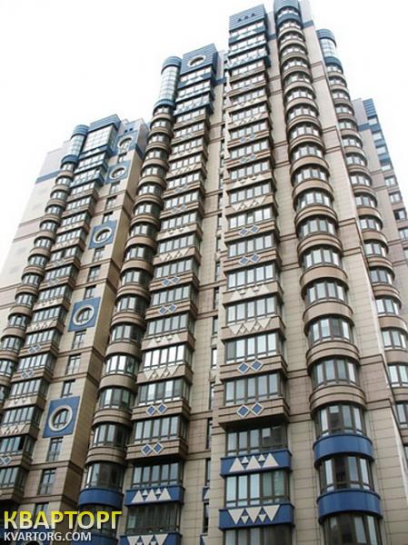 Sell 4-room apartment. Киев,  Институтская — photo 1