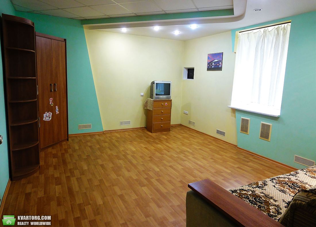 Rent out 2-room apartment. Одесса, Щёголева — photo 2