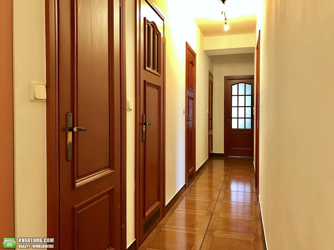 Rent out 3-room apartment. Киев, Леси Украинки бульв. — photo 8