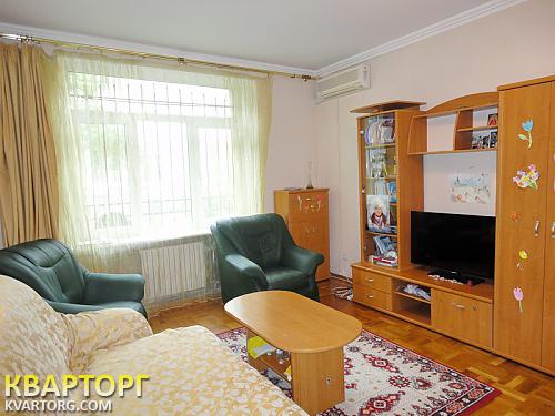 Rent out 2-room apartment. Одесса, Троицкая — photo 1
