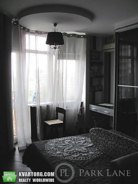 Sell 2-room apartment. Киев,  40-летия Октября просп — photo 2