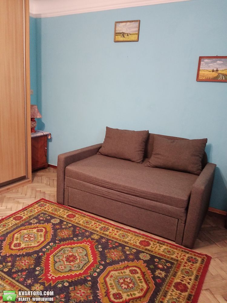 Rent out house. Киев,  Черниговская — photo 2