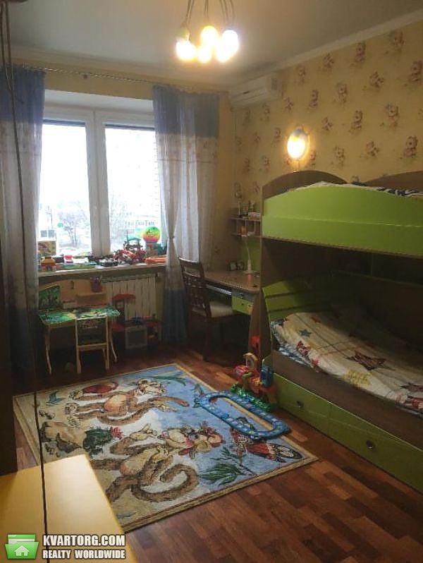 Rent out 3-room apartment. Киев,  Оболонская наб — photo 5