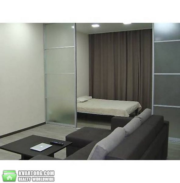 Sell 3-room apartment. Одесса, гагаринское плато — photo 1