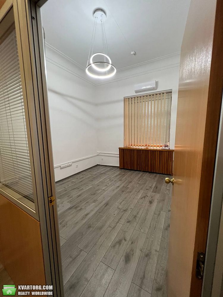 Rent out office. Киев,  Лютеранская — photo 3