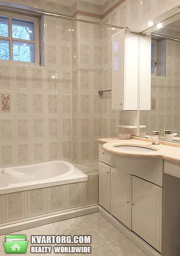 Rent out 3-room apartment. Киев,  Дарвина — photo 9