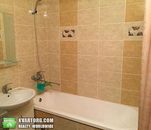 Rent out 2-room apartment. Киев, Драгоманова — photo 4