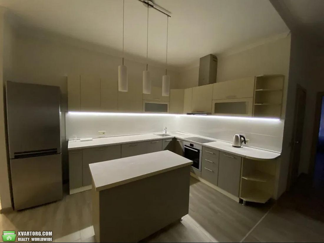 Rent out 3-room apartment. Киев, Успешная — photo 10