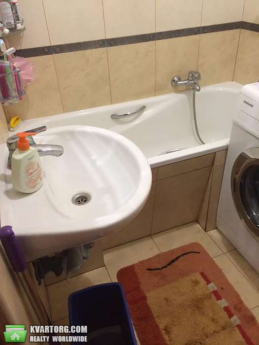 Sell 2-room apartment. Киев, Салютная — photo 7