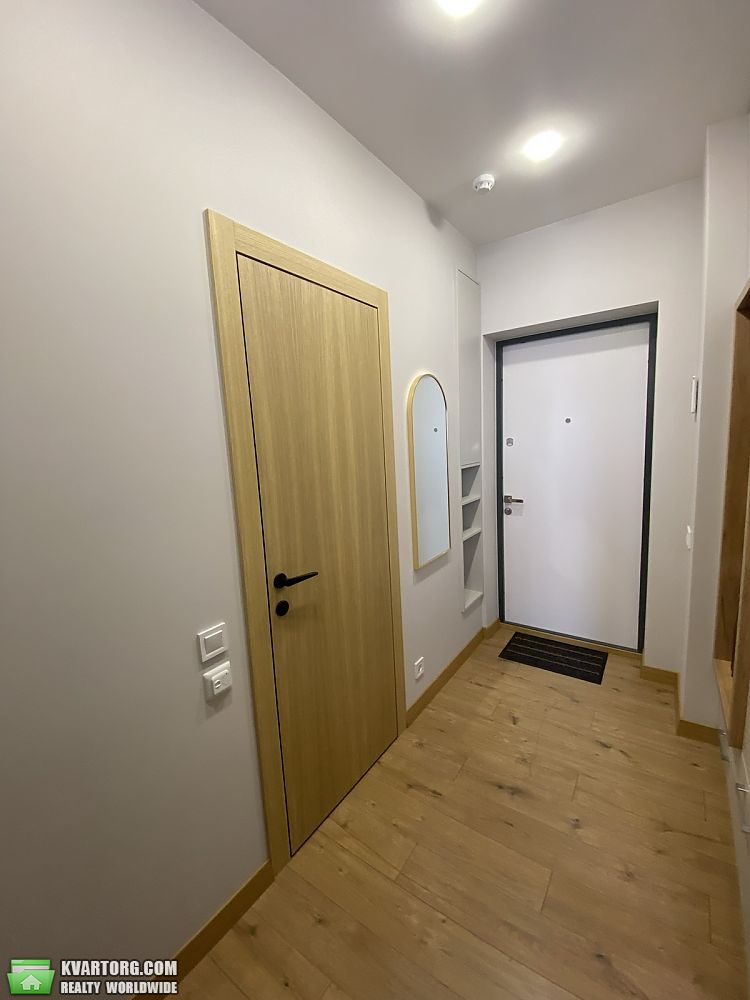 Rent out 2-room apartment. Киев,  Липковского — photo 2