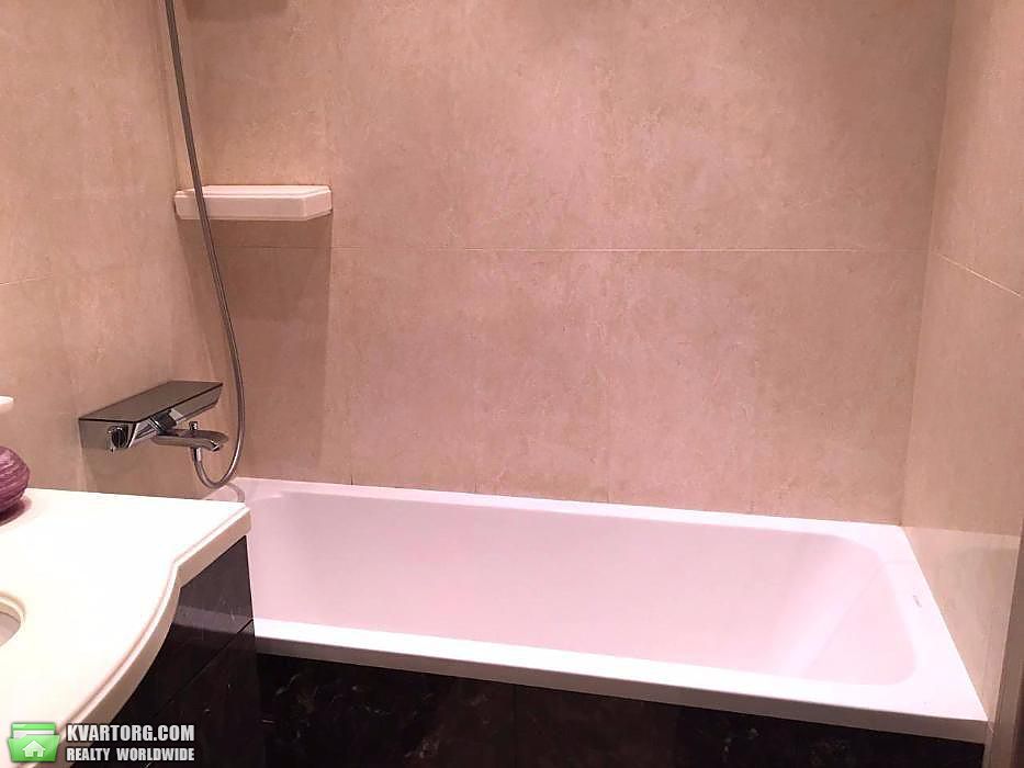Rent out 2-room apartment. Киев, Мазепы — photo 8