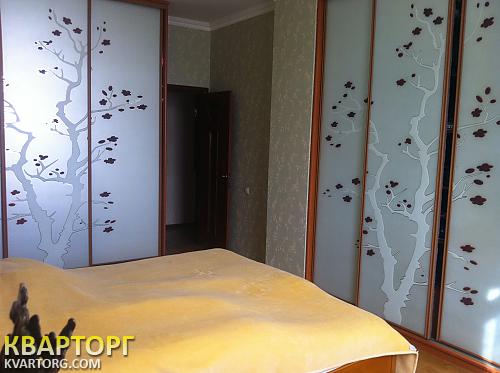 Rent out 3-room apartment. Киев,  Героев Сталинграда пр — photo 4