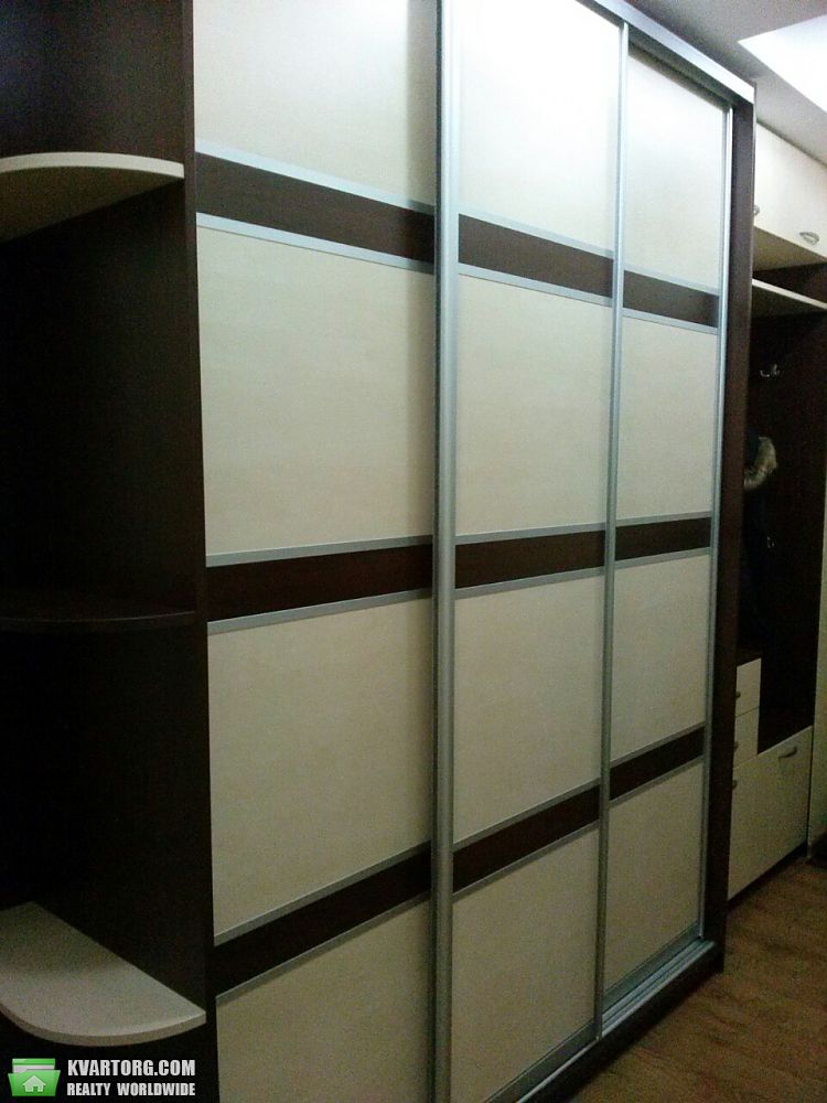 Rent out 2-room apartment. Киев, Леси Украинки — photo 8