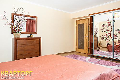 Sell 2-room apartment. Киев,  Вишняковская — photo 1