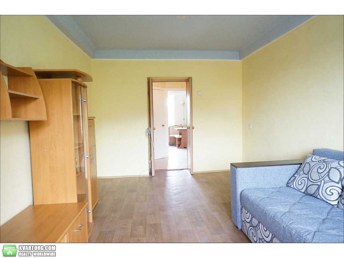 Sell 1-room apartment. Киев,  Соломенская — photo 3