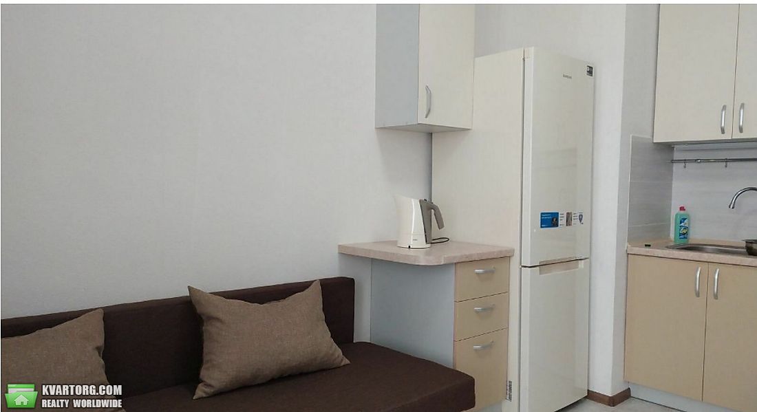 Rent out 1-room apartment. Киев, Берестейський проспект — photo 7