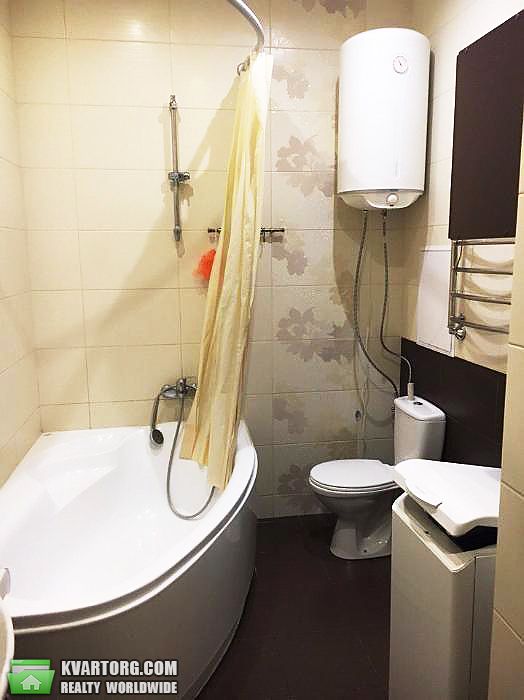 Rent out 2-room apartment. Киев,  Кудряшова — photo 9