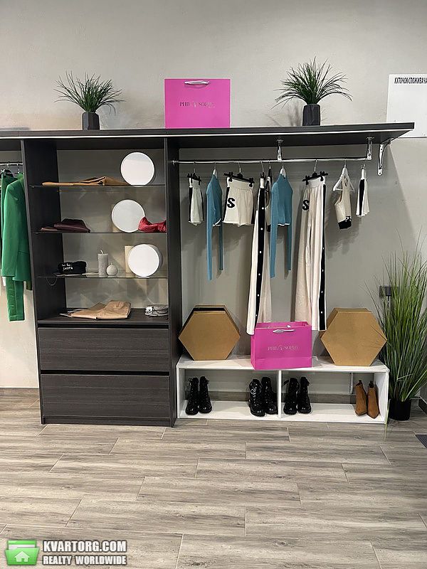 Rent out office. Киев, ул.Жилянская — photo 5
