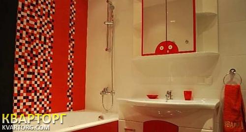Rent out 3-room apartment. Киев, Сребнокольская — photo 1