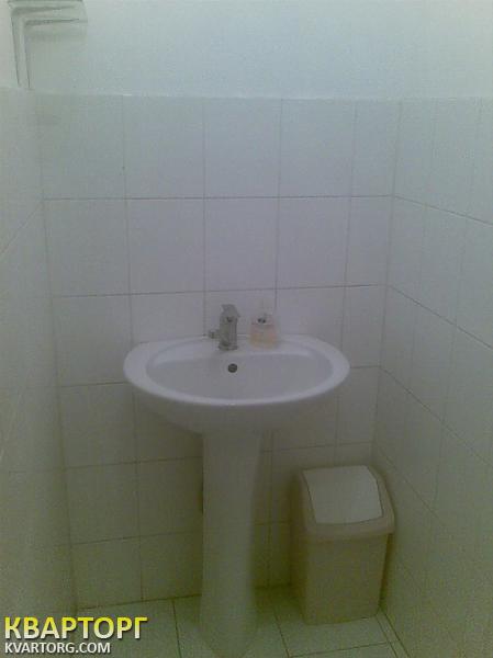 Rent out shop. Киев,  Княжий Затон — photo 8
