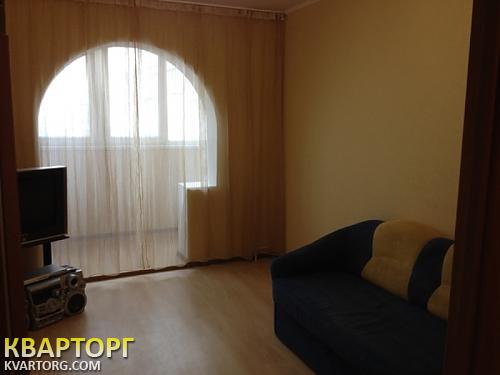 Rent out 2-room apartment. Киев,  Николаева — photo 2