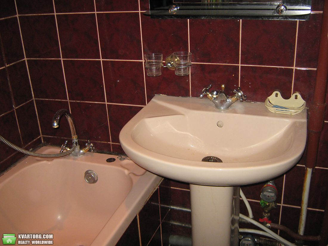 Sell 2-room apartment. Днепропетровск, ж/м Тополь-2 — photo 1
