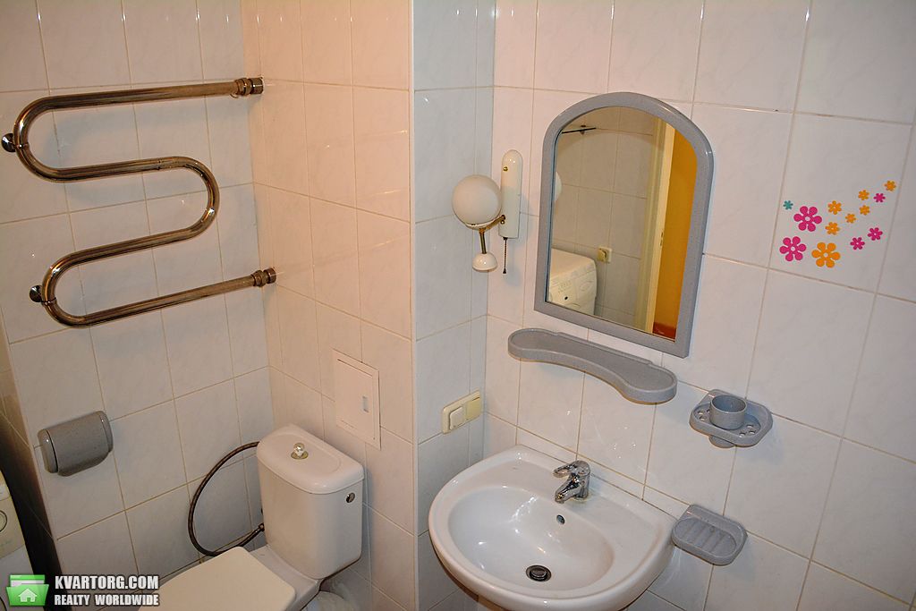 Sell 2-room apartment. Киев,  Мельникова — photo 4