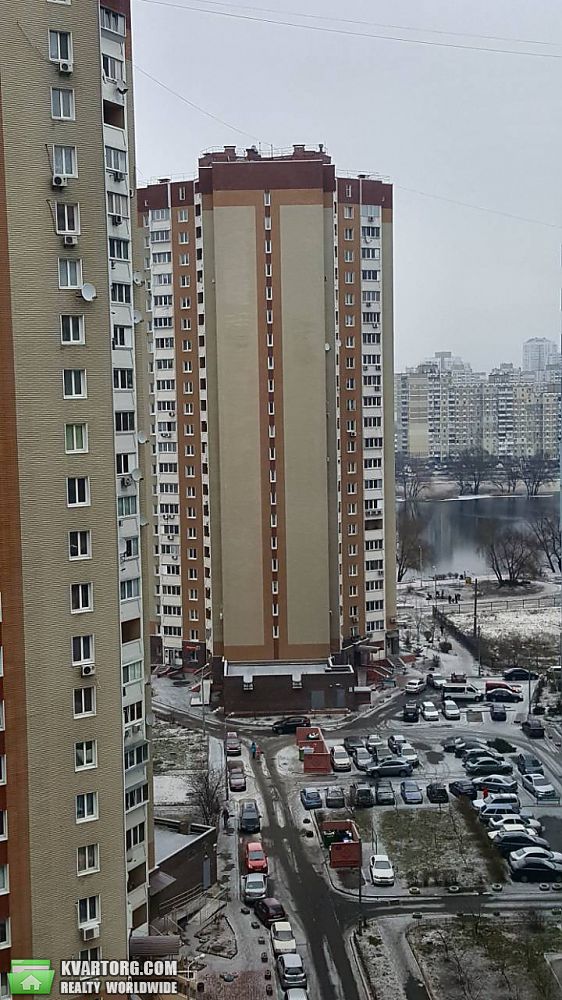 Rent out 2-room apartment. Киев, Михаила Драгоманова ул. — photo 10