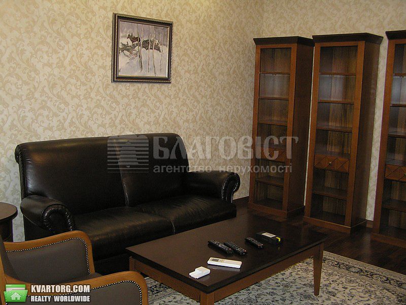 Rent out 2-room apartment. Киев,  Драгомирова — photo 2