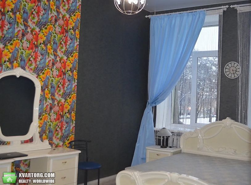 Sell 2-room apartment. Днепропетровск, Дмитра Яворницького — photo 3