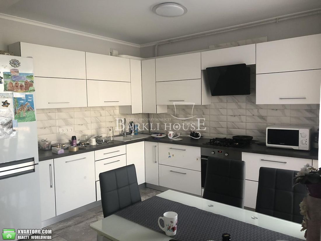 Rent out 3-room apartment. Киевская обл., Крюковщина — photo 2