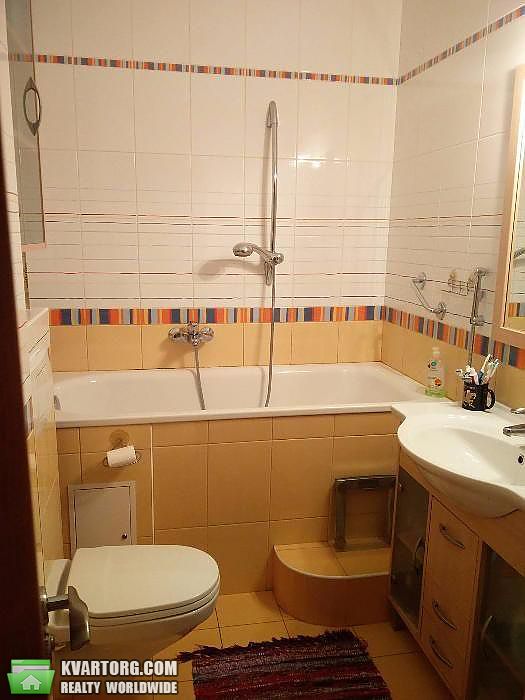 Rent out 2-room apartment. Киев,  Черновола — photo 8