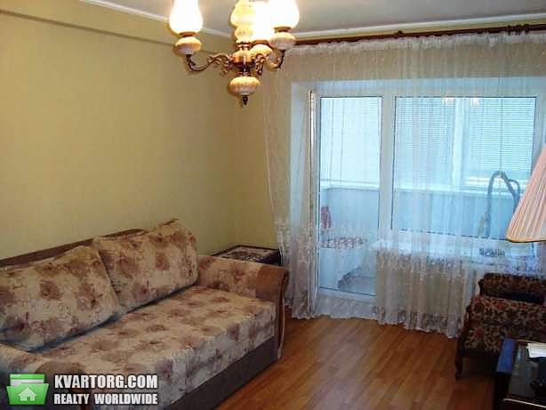 Sell 2-room apartment. Киев,  Богдановская — photo 2