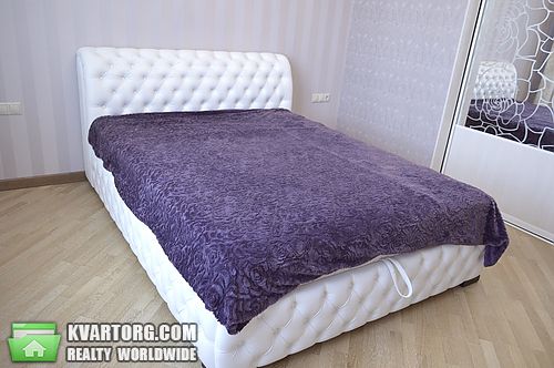 Sell 3-room apartment. Киев,  Драгомирова — photo 1