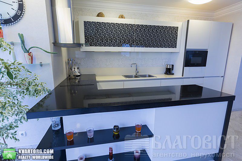 Sell 3-room apartment. Киев, Панельная — photo 10