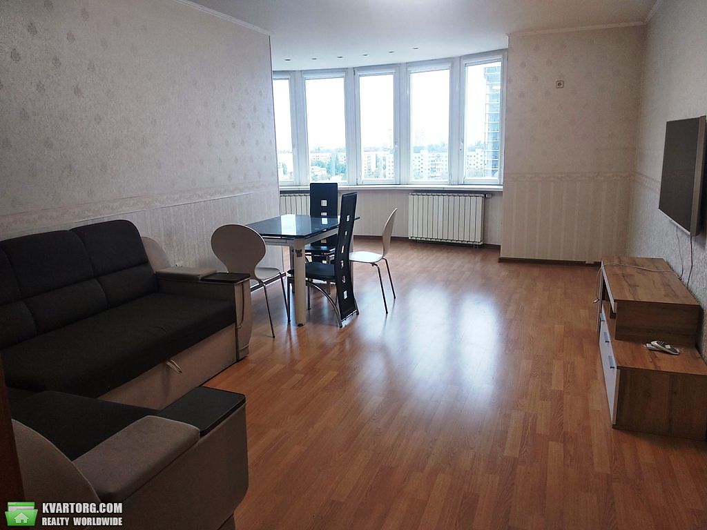 Rent out 4-room apartment. Киев,  Вавиловых — photo 2