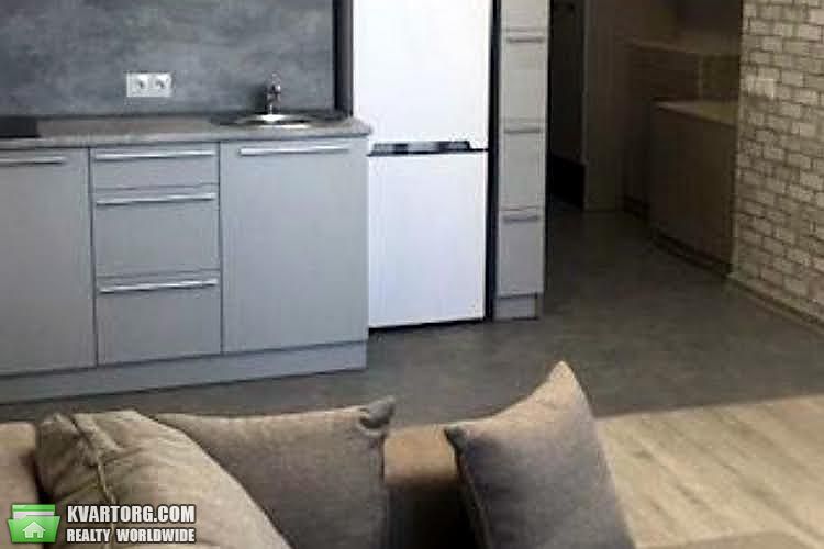 Rent out 1-room apartment. Киев, Евгения Коновальца — photo 6