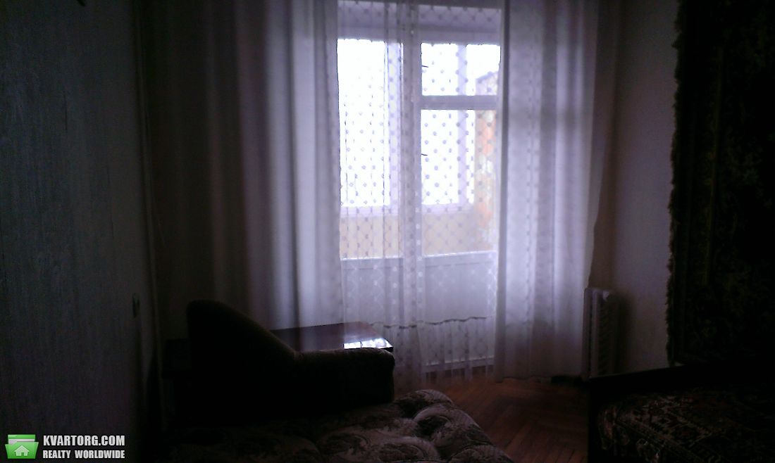 Rent out 2-room apartment. Киев,  Коперника — photo 3