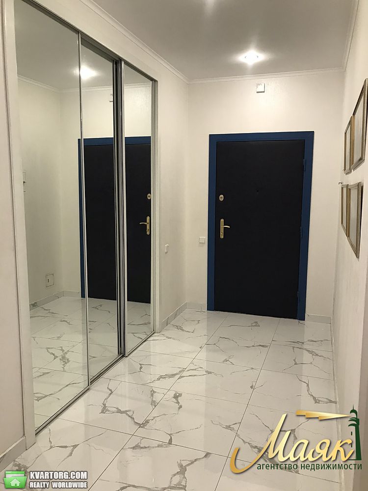 Rent out multi-room apartment. Киев, ковпака — photo 8