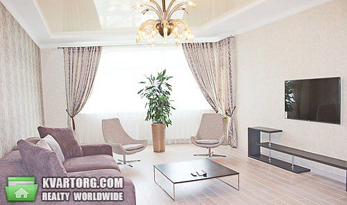 Rent out 4-room apartment. Киев,  Старонаводницкая — photo 1