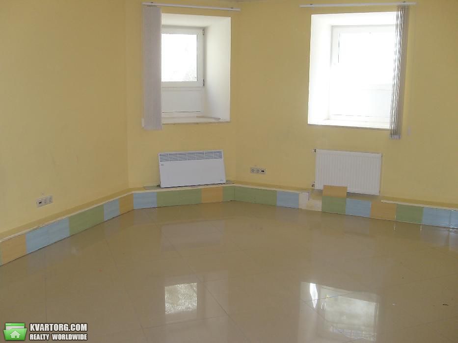 Rent out office. Киев, ул. Тарасовская — photo 1