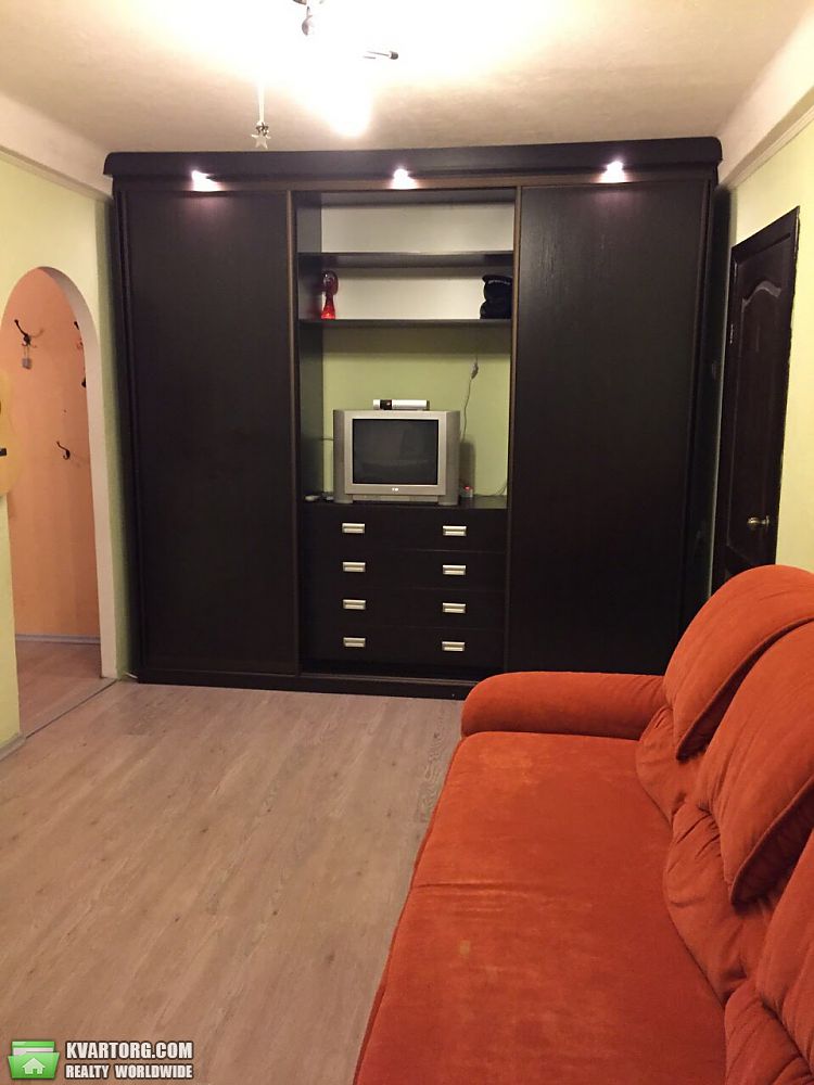 Sell 2-room apartment. Киев,  Энтузиастов — photo 2