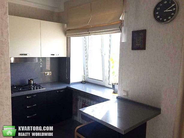 Rent out 2-room apartment. Киев,  Большая Васильковская — photo 5