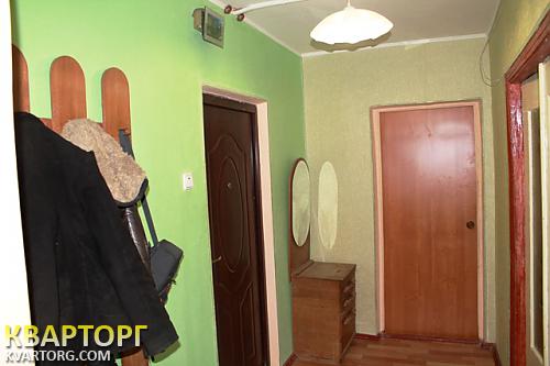 Rent out 2-room apartment. Киев,  Милославская — photo 1