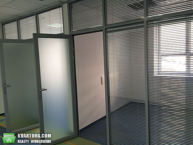 Rent out office. Киев,  метро "Дворец спорта" — photo 2