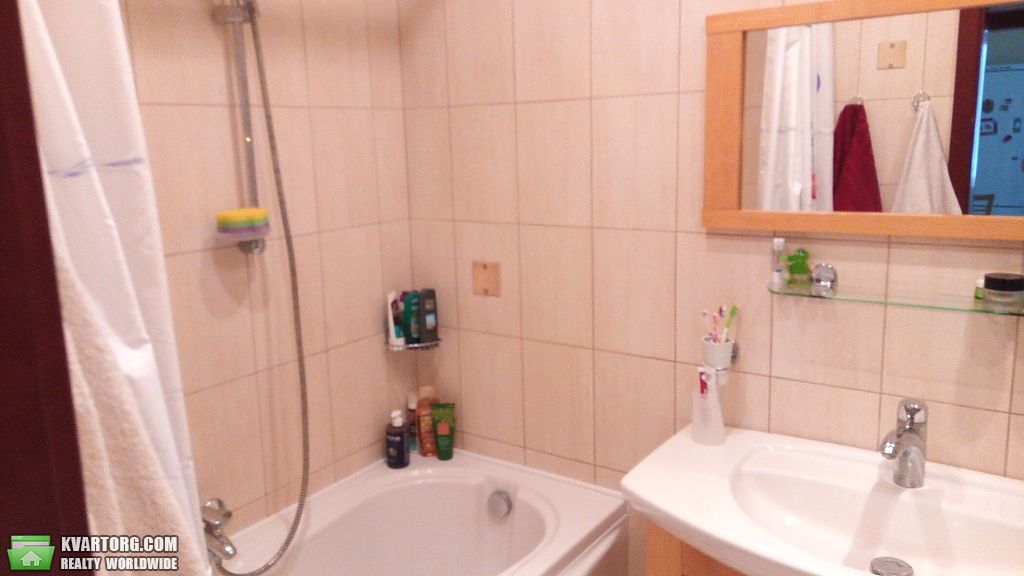Rent out 3-room apartment. Киев,  Никольско-Слободская — photo 8