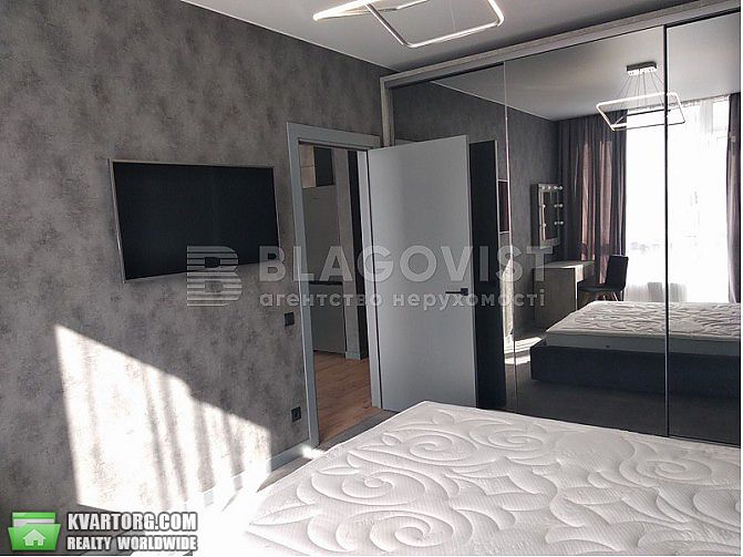 Sell 1-room apartment. Киев,  Предславинская — photo 4