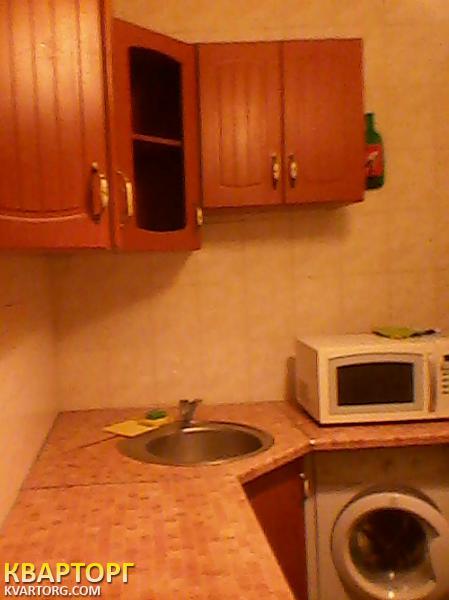 Rent out 1-room apartment. Киев, Декабристов — photo 1