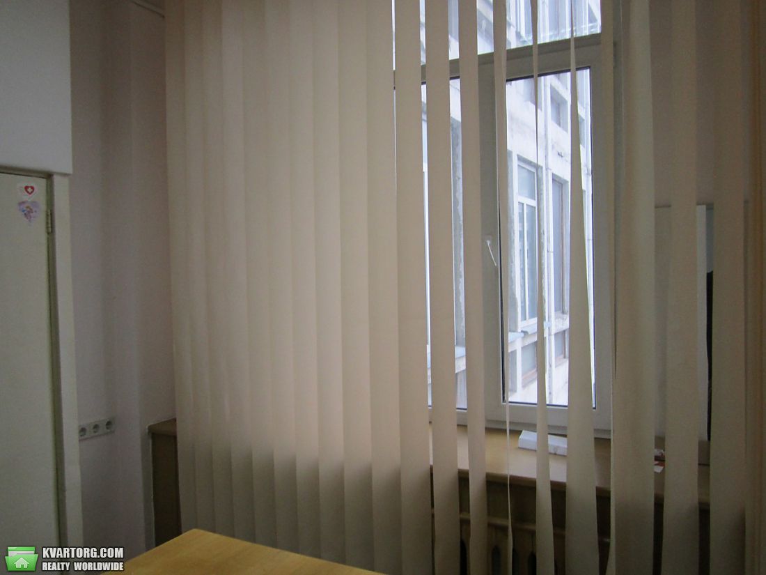 Rent out office. Киев,  Соломенская — photo 3