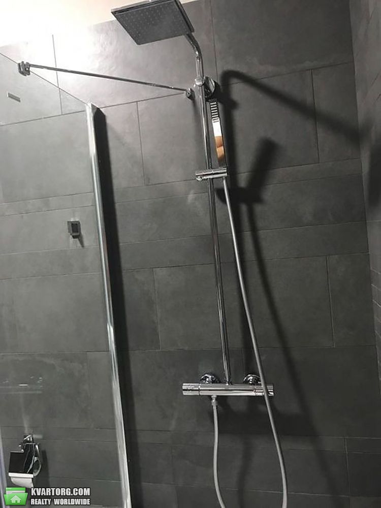 Rent out 1-room apartment. Киев,  Никольско-Слободская — photo 9